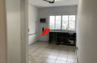 Sala comercial com 1 sala para alugar no Córrego Grande, Florianópolis 
