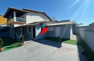 Casa com 6 quartos à venda no São João do Rio Vermelho, Florianópolis 