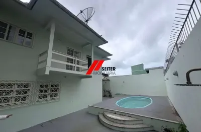 Casa com 8 quartos à venda no Rio Tavares, Florianópolis 