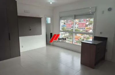 Apartamento com 1 quarto para alugar no Pantanal, Florianópolis 