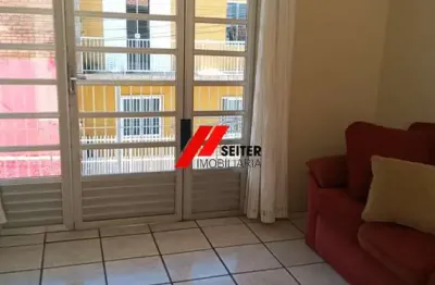 Casa com 6 quartos à venda na Barra da Lagoa, Florianópolis 