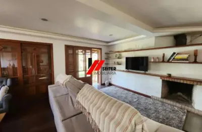 Casa com 4 quartos para alugar no Rio Tavares, Florianópolis 