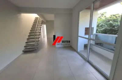 Cobertura com 2 quartos para alugar no Itacorubi, Florianópolis 