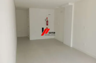 Ponto comercial com 1 sala para alugar em Jurerê, Florianópolis 