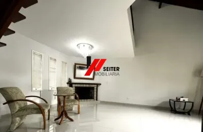 Casa com 6 quartos à venda no Santa Mônica, Florianópolis 