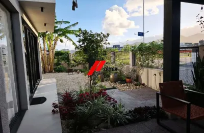 Casa com 4 quartos à venda no Campeche, Florianópolis 