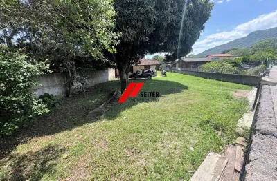 Terreno à venda no Ratones, Florianópolis 