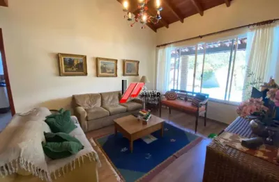 Casa com 4 quartos para alugar no Rio Tavares, Florianópolis 