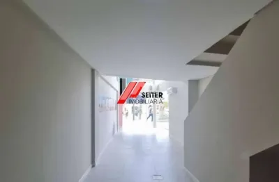 Sala comercial com 2 salas para alugar na Trindade, Florianópolis 