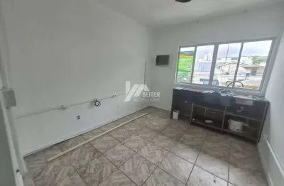 Sala comercial com 1 sala para alugar no Córrego Grande, Florianópolis 