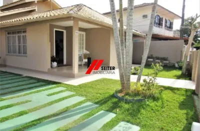 Casa com 5 quartos à venda na Barra da Lagoa, Florianópolis 
