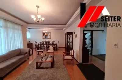 Casa com 6 quartos à venda na Trindade, Florianópolis 