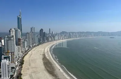 Apartamento com 4 quartos à venda na Rua 4800, 5690, Centro, Balneário Camboriú
