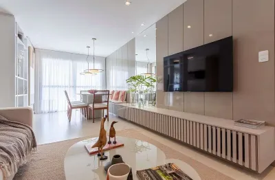 Apartamento com 2 quartos à venda na Avenida Santa Catarina, 2210, Centro, Camboriú