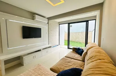 Apartamento com 02 suítes e 02 vagas privativas na praia dos amores em balneário camboriú