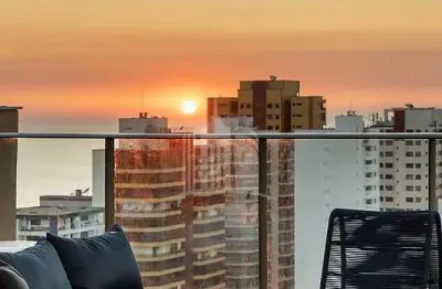 Apartamento novo com 4 suítes e 4 vagas de garagem no centro em balneário camboriú