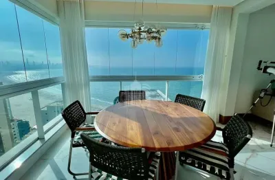 Apartamento quadra mar com 3 suítes e 3 vagas de garagem na barra sul em balneário camboriú