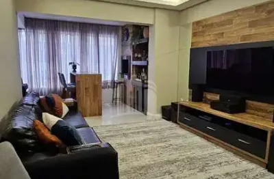 03 dormitórios, no centro de balneário camboriú, reformado e mobiliado