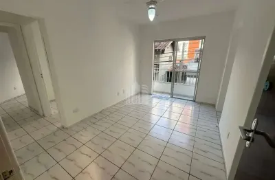Apartamento com 2 quartos e 1 vaga de garagem no centro balneário camboriú