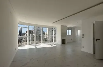 Apartamento alto padrão pronto para morar em região nobre de balneário camboriú