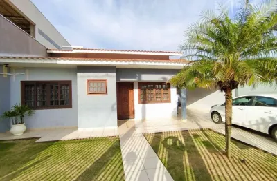 Casa com 3 dormitórios à venda, 153 m² por r$ 1.200.000,00 - pacaembu - cascavel/pr