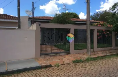 Casa com 3 quartos à venda no Centro, Araraquara 