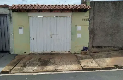 Casa com 2 quartos à venda no Centro, Araraquara 