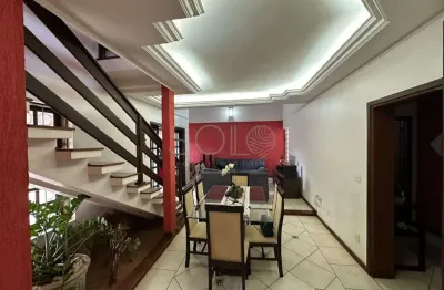 Casa com 3 quartos à venda no Jardim América (Vila Xavier), Araraquara 