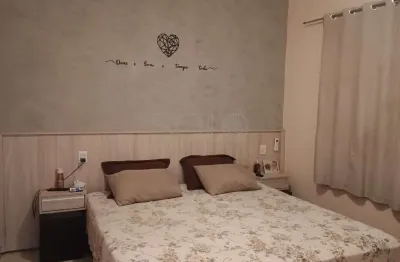 Casa com 3 quartos à venda no Residencial Cambuy, Araraquara 