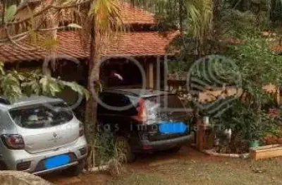 Chacara com piscina e arvores frutiferas - chacara flora