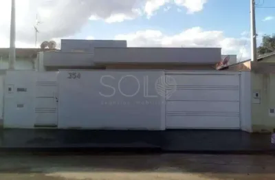 Casa com 2 quartos à venda no residencial cambuy, araraquara , 200 m2 por r$ 500.000