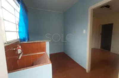 Casa com 3 quartos à venda na Vila Cidade Industrial (Vila Xavier), Araraquara 