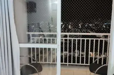 Apartamento com varanda e sala estendida na vila xavier