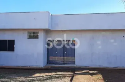 Imovel residencial/comercial com terreno amplo – excelente oportunidade de investimento