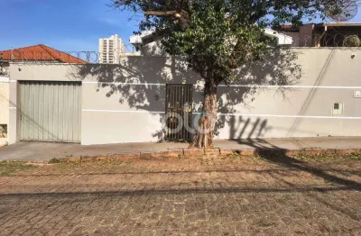 Bela casa de 3 dorms - centro de araraquara - c/ piscina, area gourmet