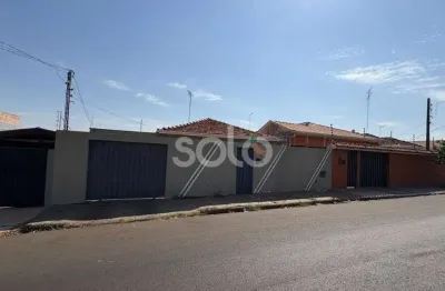 Casa com 2 quartos à venda na Vila Progresso, Araraquara , 150 m2 por R$ 270.000