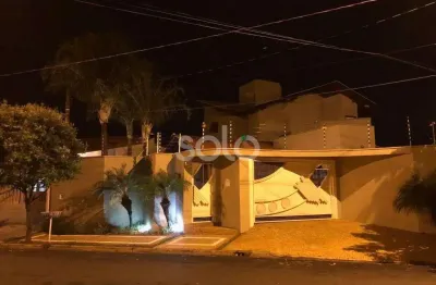 Casa completa e muito bem planejada, oferecendo conforto e praticidade: