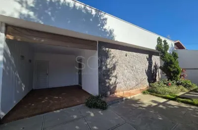 Casa com 3 quartos à venda no Jardim Santa Angelina, Araraquara , 250 m2 por R$ 380.000