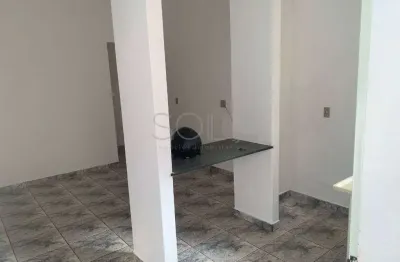 Kitnet / stúdio para alugar no centro, araraquara , 30 m2 por r$ 650