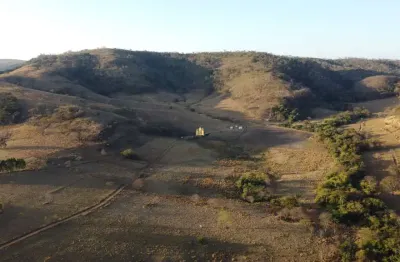 Fazenda comercial de alto potencial no centro de paraopeba-mg: 1 quarto, 1 sala, 1 banheiro, 500.000 m² de área