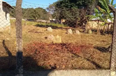 Terreno à venda no Santa Quitéria, Esmeraldas 
