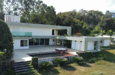 Casa de luxo no condomínio belvedere em esmeraldas-mg: 9 quartos, piscina, espaço gourmet - agende sua visita!