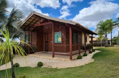 Casa em condomínio de luxo em fortuna de minas-mg: 2 quartos, 1 sala, 2 banheiros, 6 vagas de garagem, 190m² de área - imperdível!