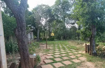 Sítio à venda em esmeraldas-mg, bairro andiroba, 2 quartos, 1 sala, 1 banheiro, 4 vagas e 25.000m² de área!
