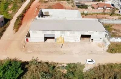 Excelente oportunidade - galpão para locação ou venda no bairro fernão dias, esmeraldas, mg