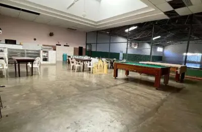 Aluguel galpão/quadra poliesportiva 630m² - cozinha, banheiros, piso madeira ? r$ 7.500/mês