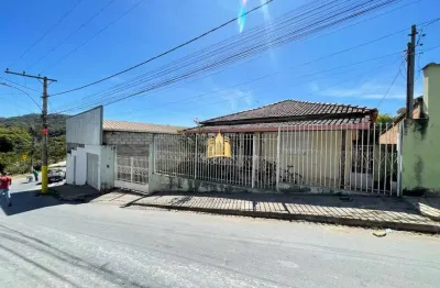 Casa 3 quartos centro esmeraldas ? lote 360m², habite-se ? r$ 400 mil