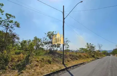 Venda de terreno 2.000 m² no bairro santa quitéria - esmeraldas | rua asfaltada, infraestrutura completa, r$180.000,00