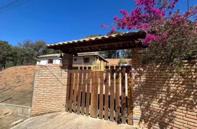 Sítio condomínio quinta das esmeraldas: habite-se, 3 quartos (2 suítes), área gourmet, 4 banheiros ? r$ 750 mil