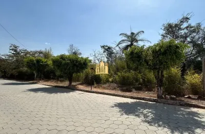 Terreno 2370m² condomínio quinta das esmeraldas ? rua do contorno, br-040, r$ 250 mil